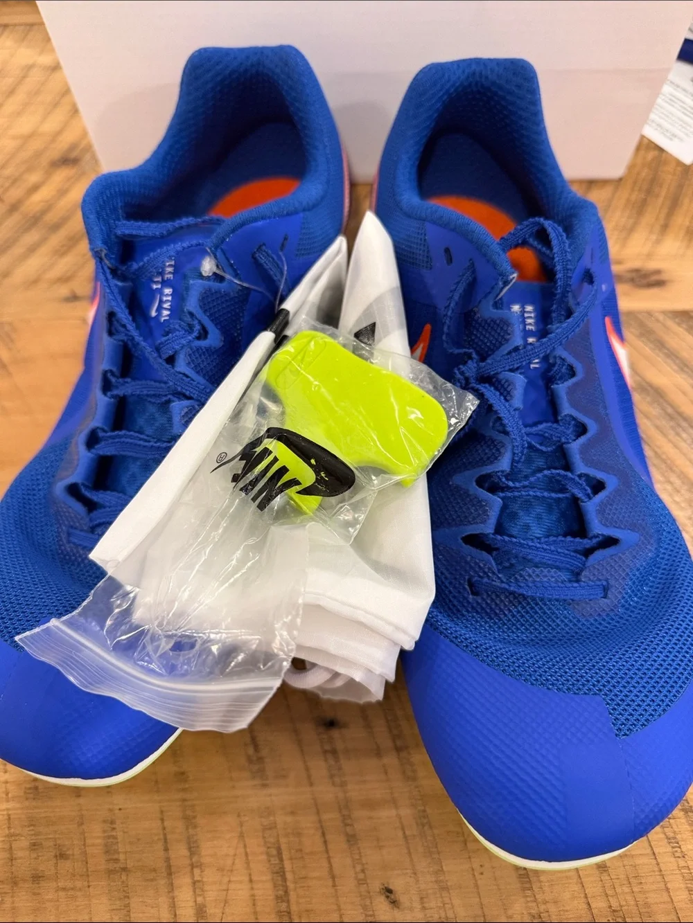 NEW Nike Men’s Nike Rival Track Spike with Bag/Spikes/Spike Wrench